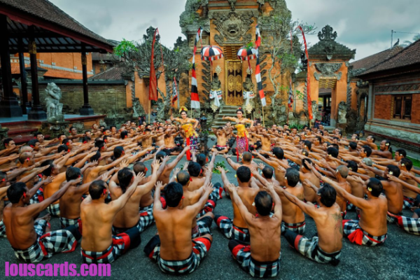 Tari Kecak Uluwatu
